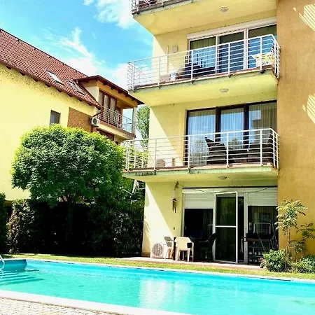 Lido Di - Aranypart - Minden 1 Percre! *